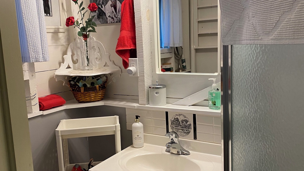 Photo of Bathroom in Pittsfield