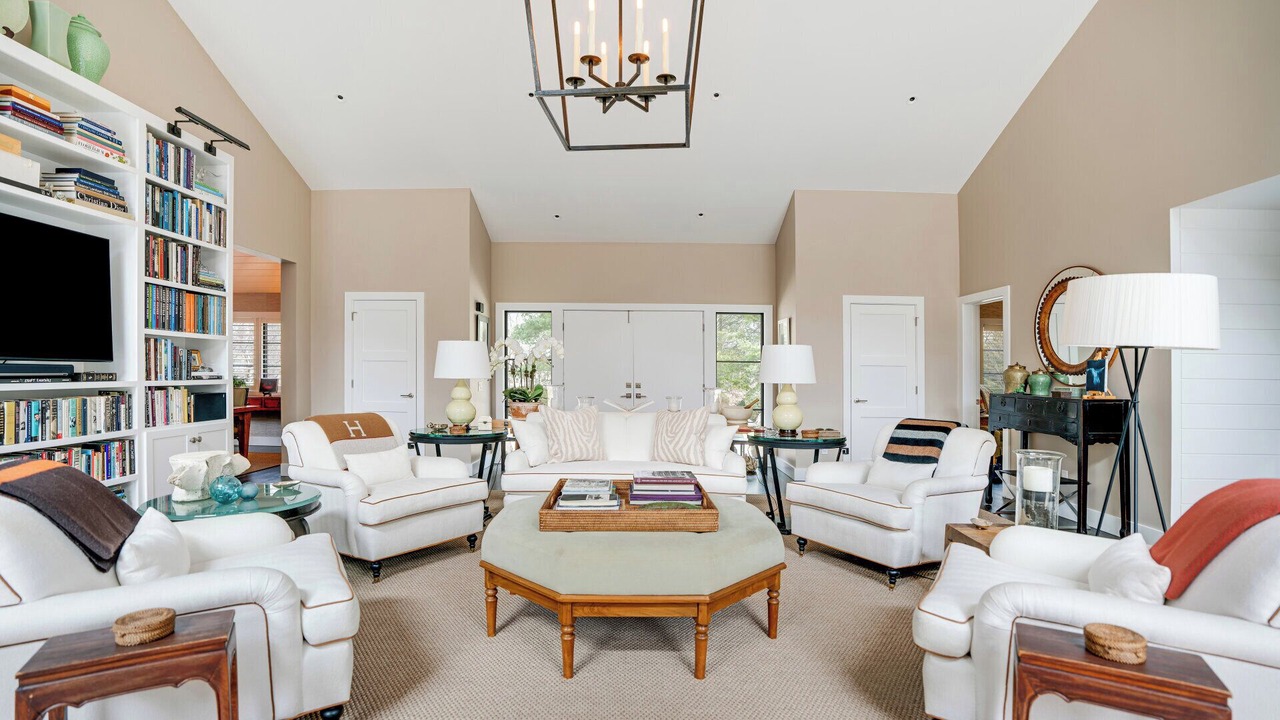 Photo of Livingroom in Sagaponack