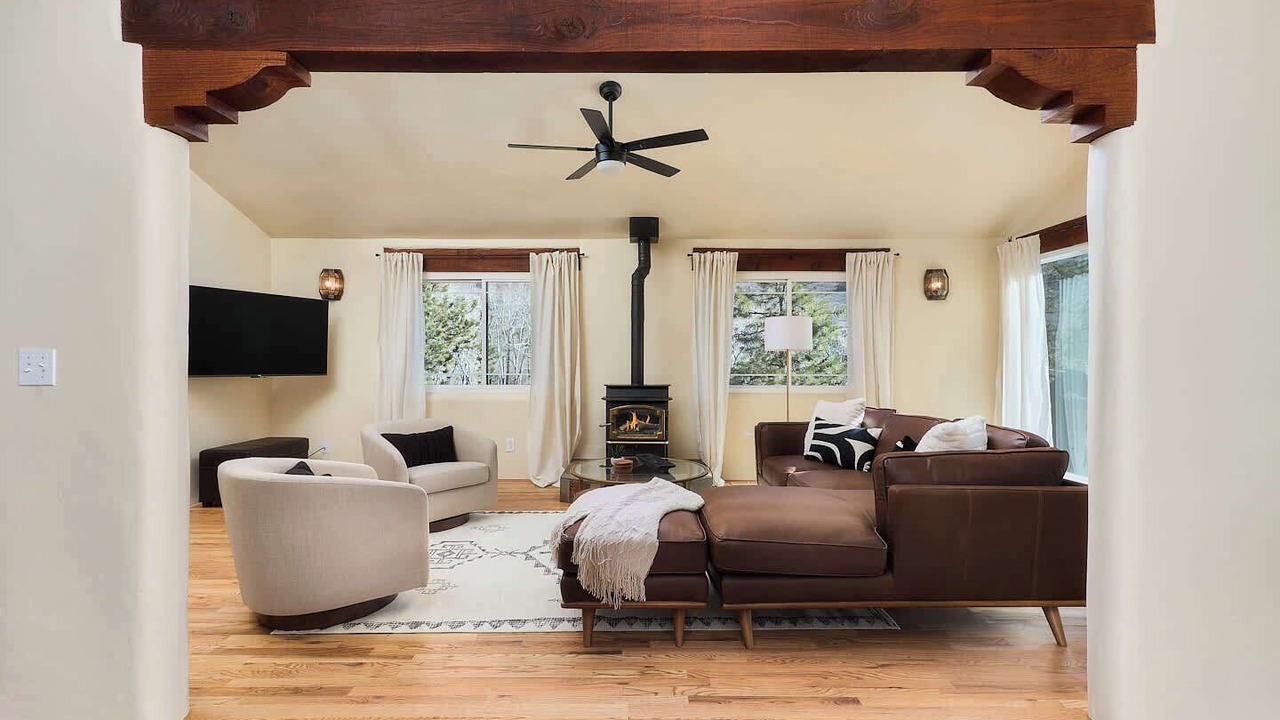 Photo of Livingroom in Cascade-Chipita Park