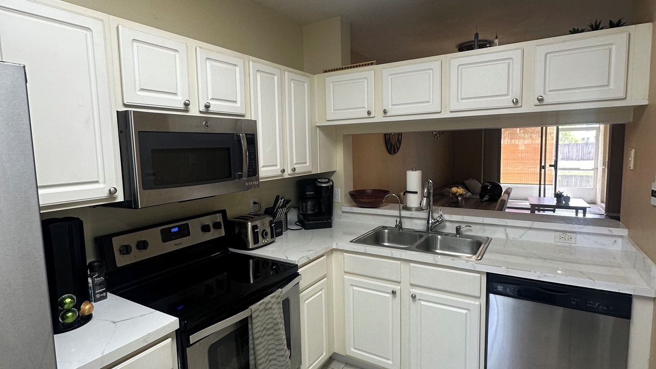 Photo of Kitchen in Meadow Pointe