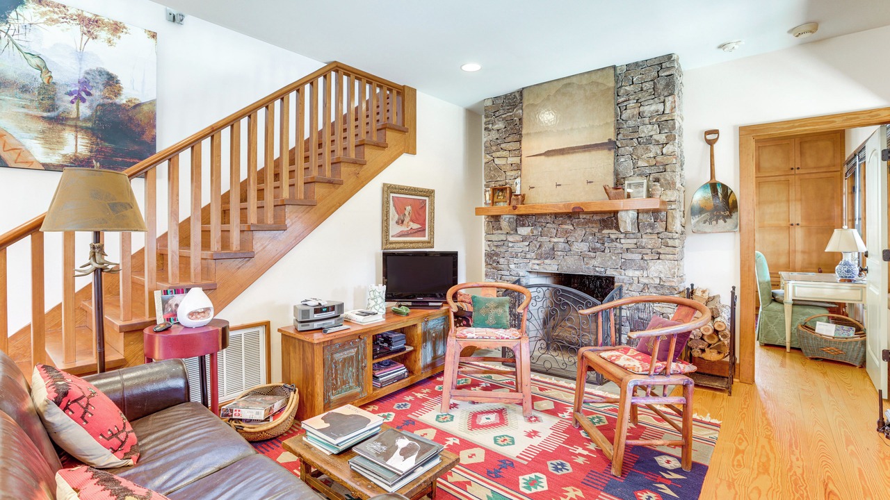 Photo of Bedroom in Argo