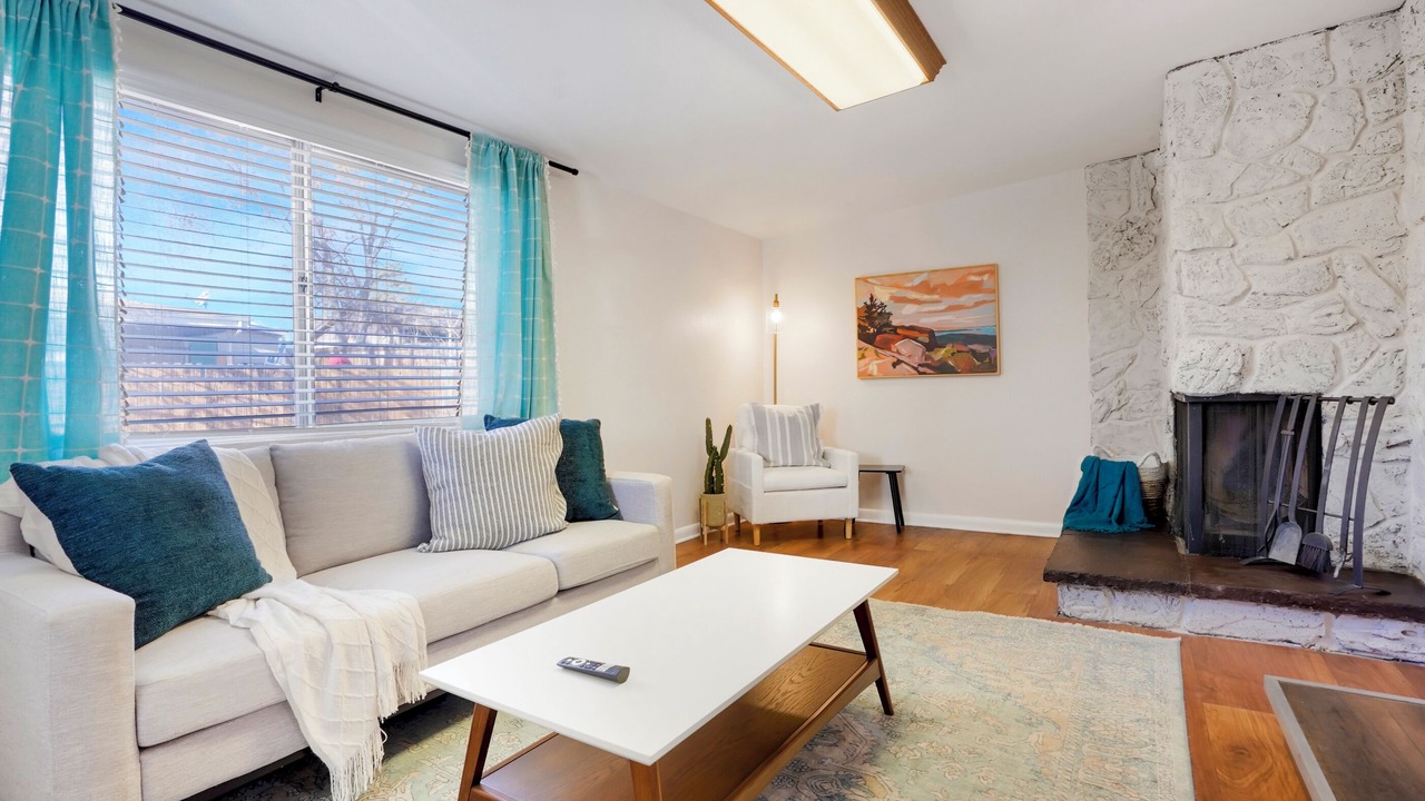 Photo of Livingroom in Denver
