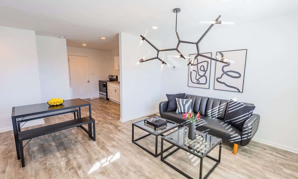 Photo of Livingroom in Salemtown