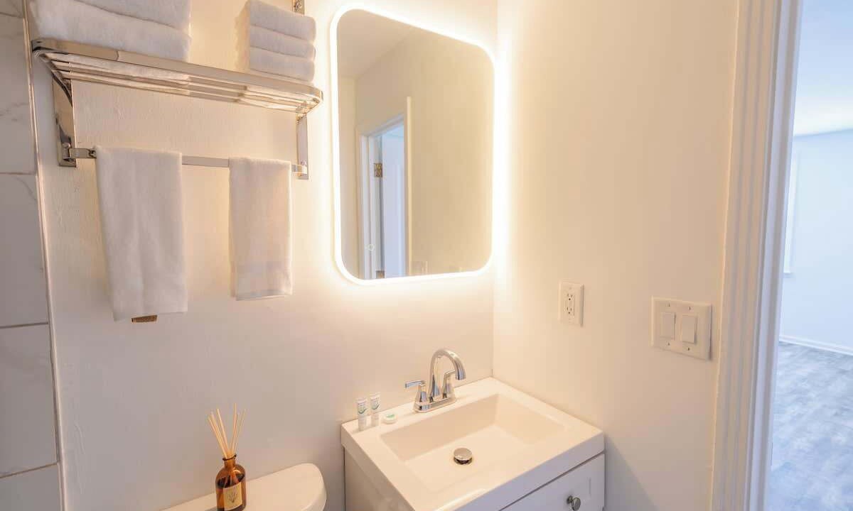 Photo of Bathroom in Salemtown