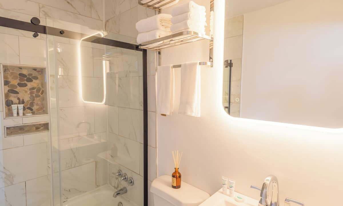 Photo of Bathroom in Salemtown