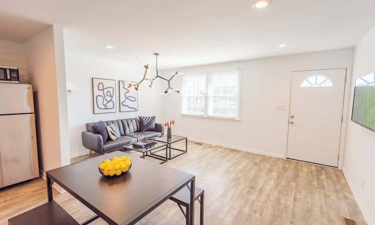 Photo of Livingroom in Salemtown