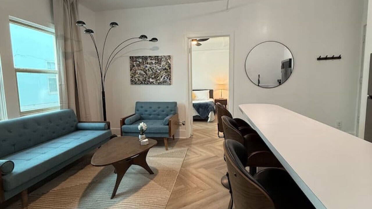 Photo of Livingroom in Downtown Klamath Falls