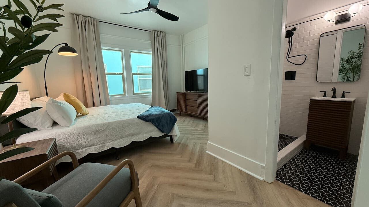 Photo of Bedroom in Downtown Klamath Falls