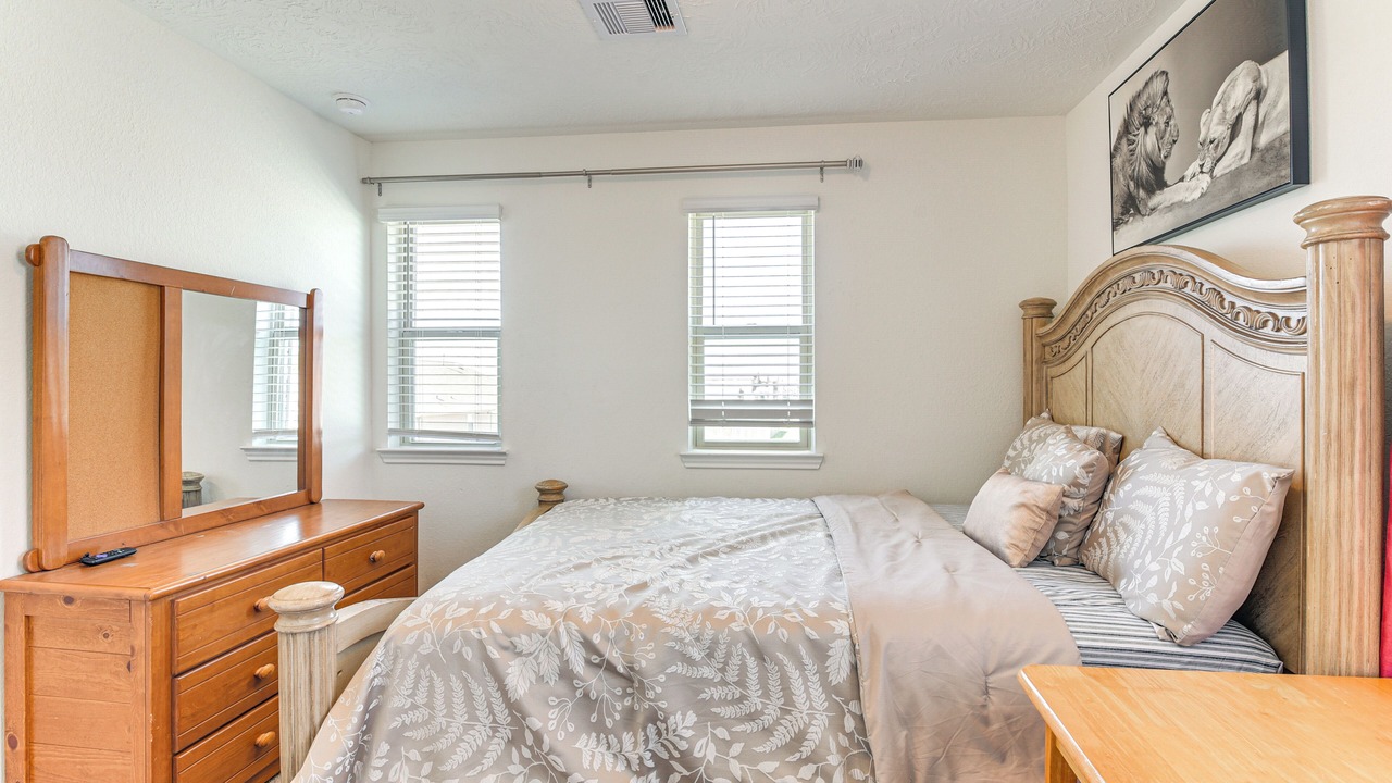 Photo of Bedroom in La Marque