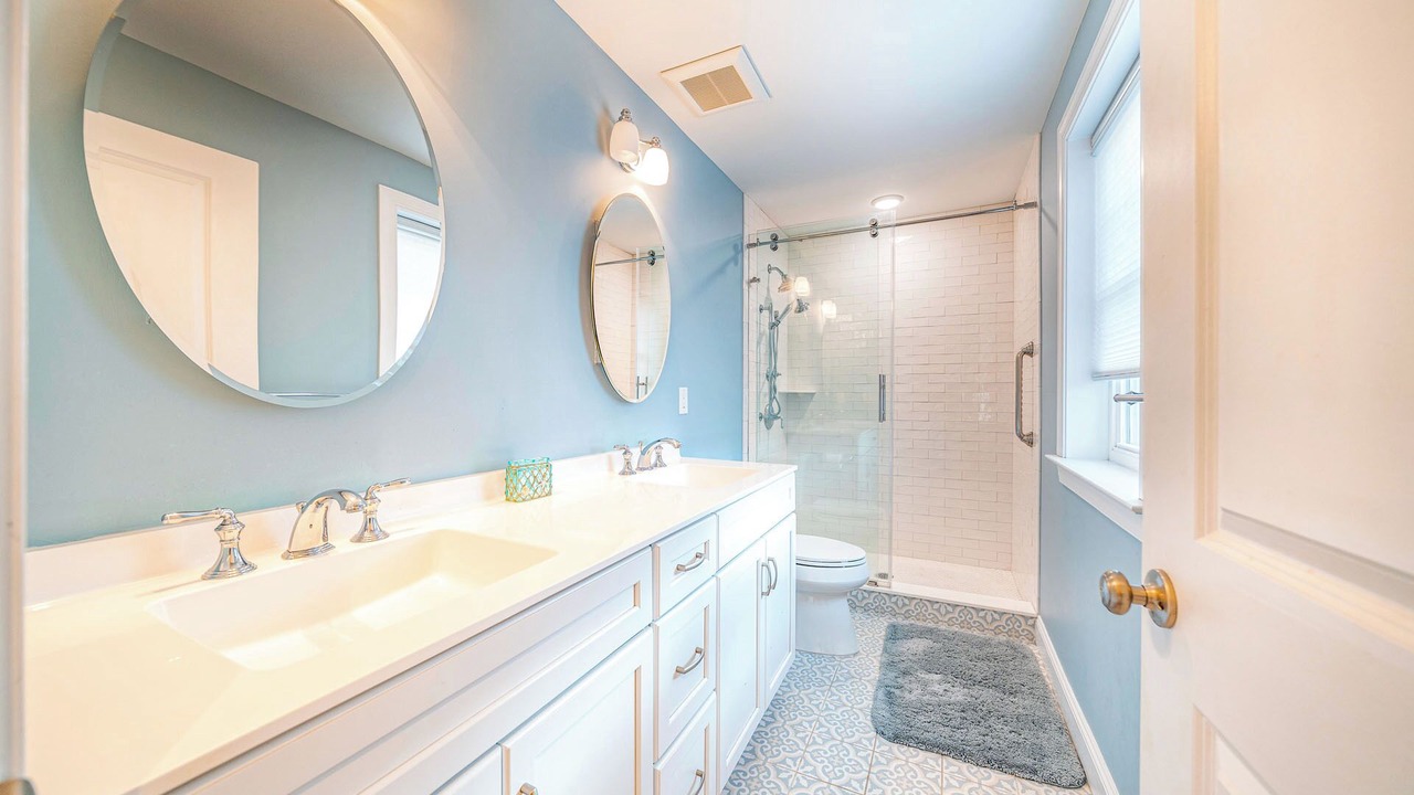 Photo of Bathroom in North End