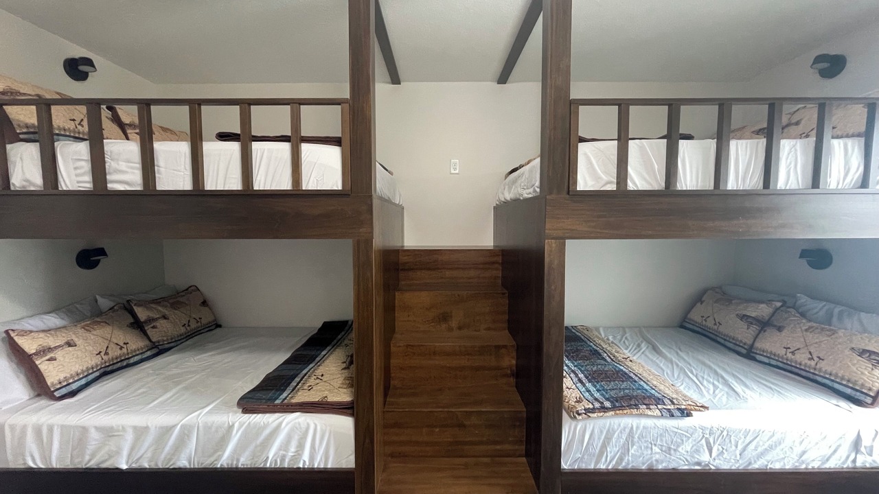 Photo of Bedroom in Oak Harbor