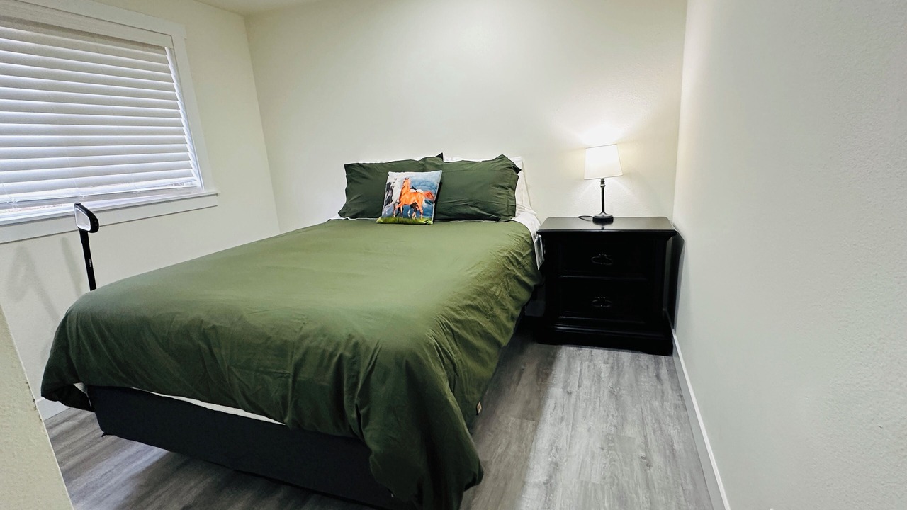 Photo of Bedroom in Mukilteo
