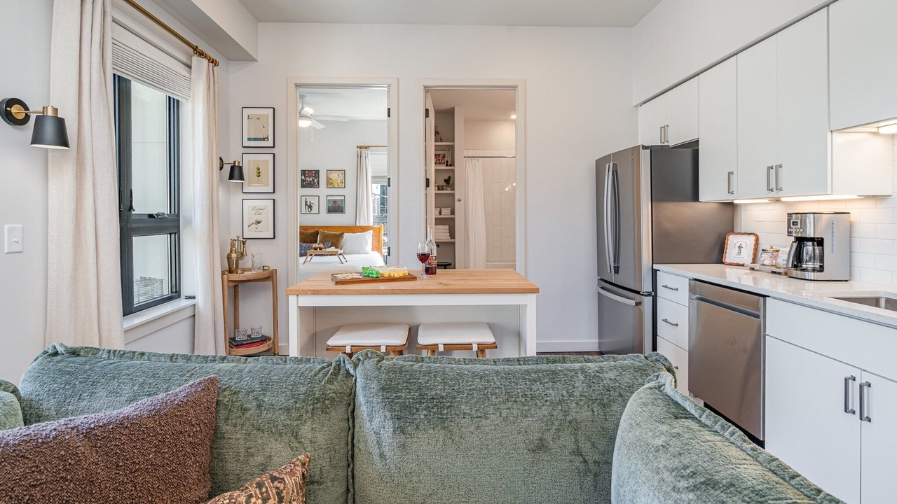 Photo of Bedroom in Music Row