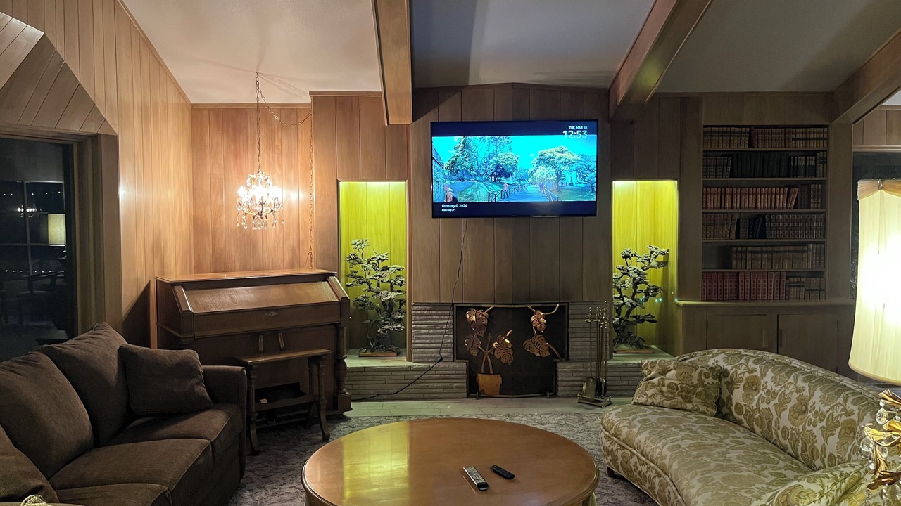 Photo of Livingroom in Kerr Gulch