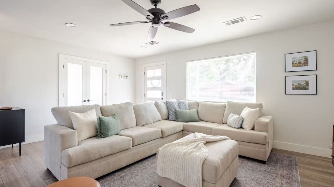 Photo of Livingroom in Georgetown