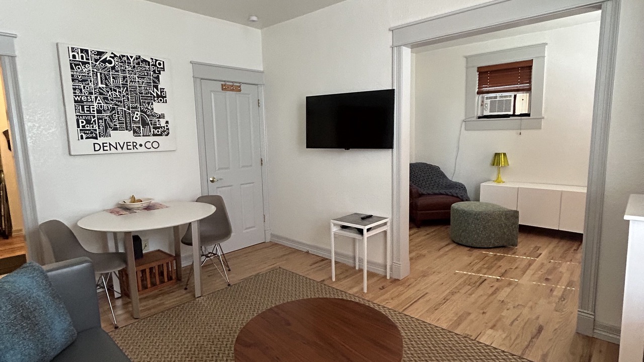 Photo of Livingroom in Uptown