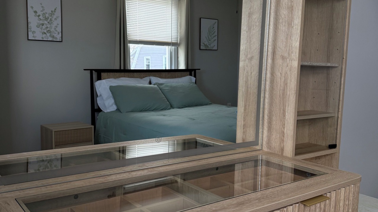 Photo of Bedroom in Quincy