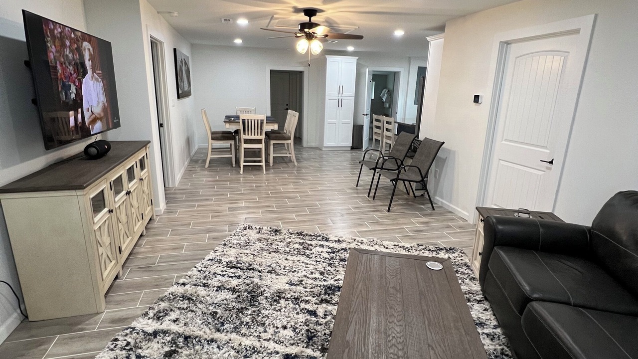 Photo of Livingroom in Decatur