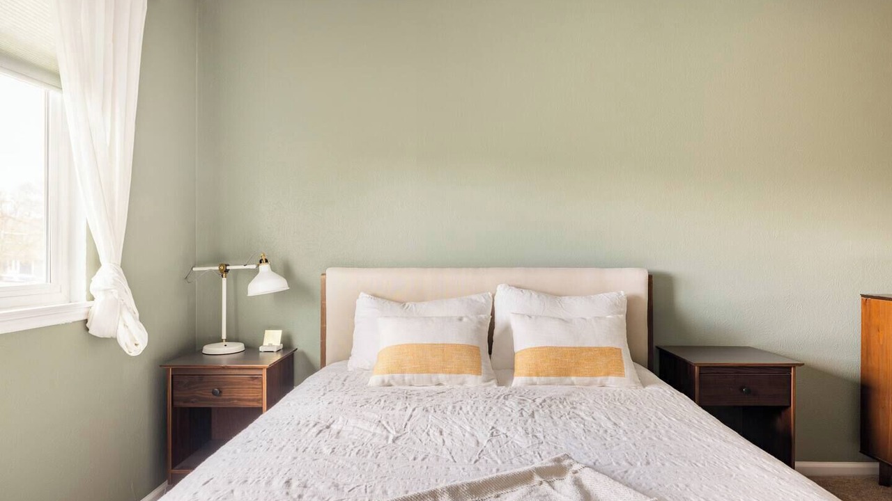 Photo of Bedroom in Ken Caryl Ranch North Plains