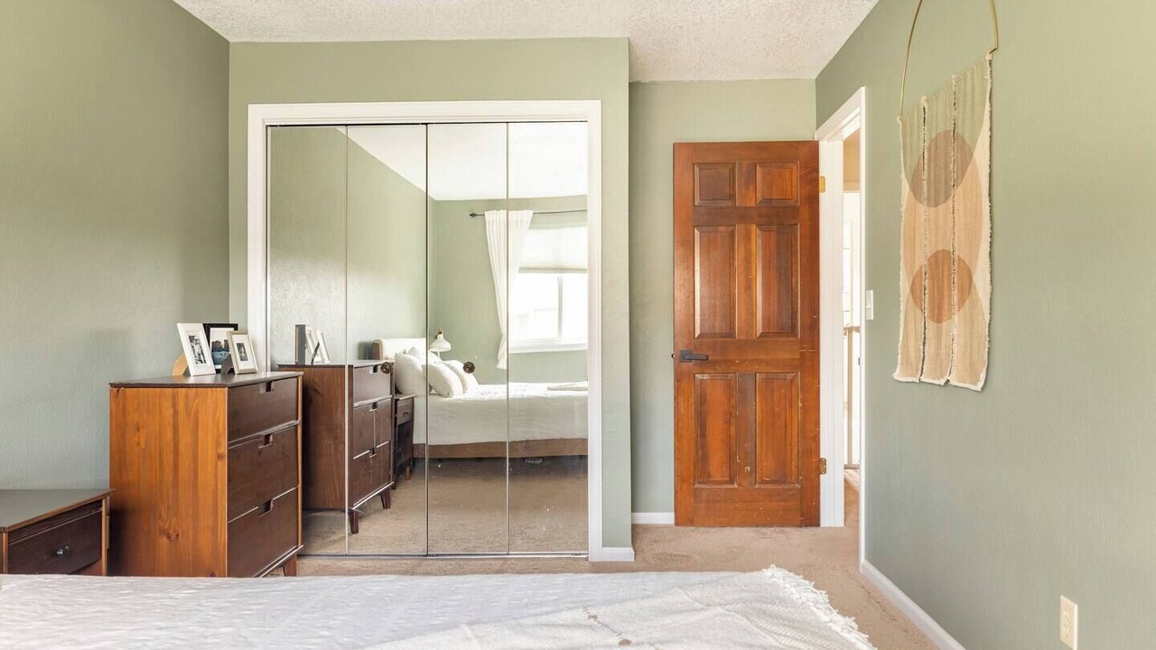 Photo of Bedroom in Ken Caryl Ranch North Plains