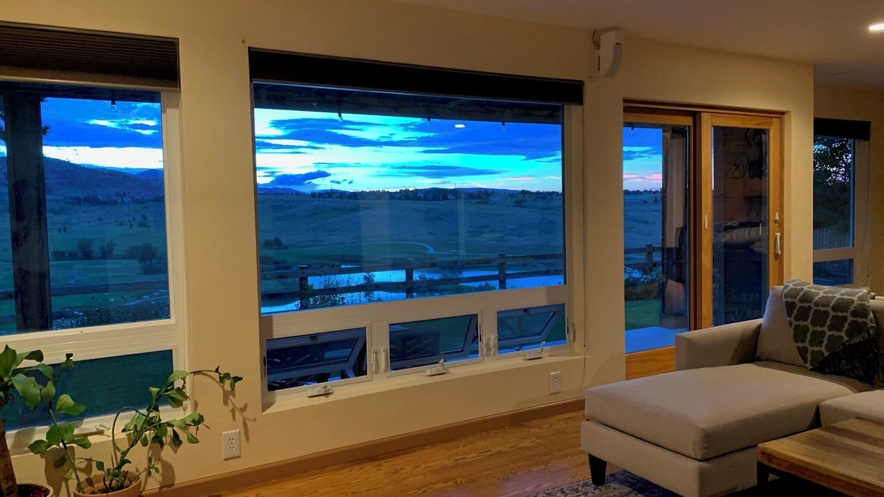Photo of Livingroom in Ken Caryl Ranch North Plains