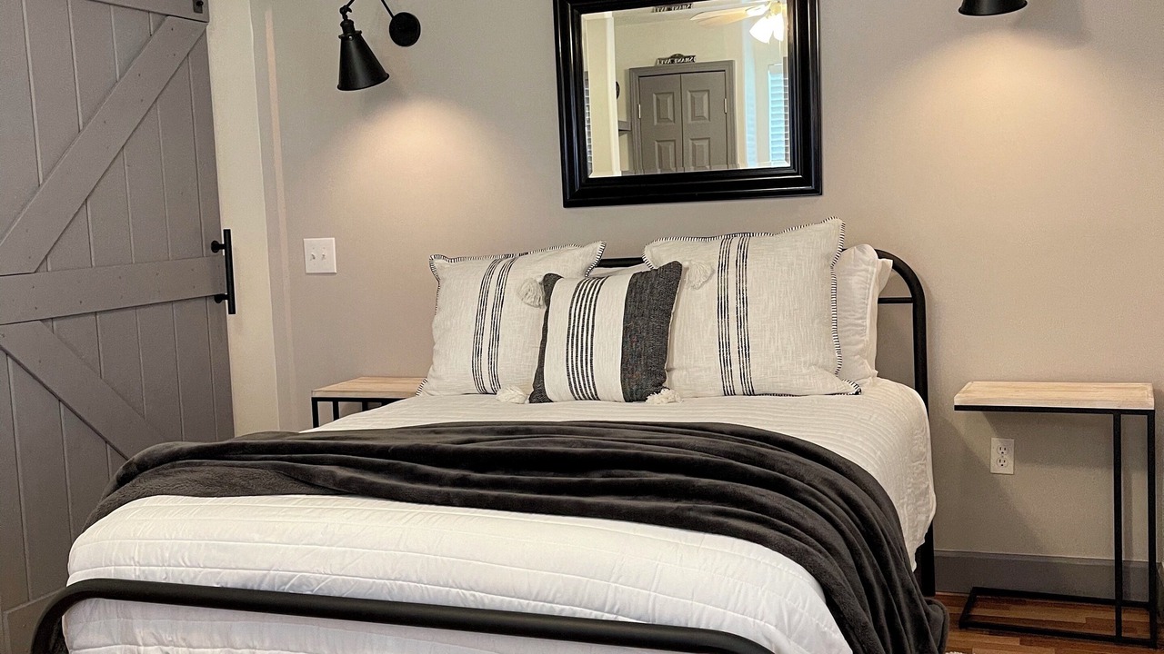 Photo of Bedroom in Spencer