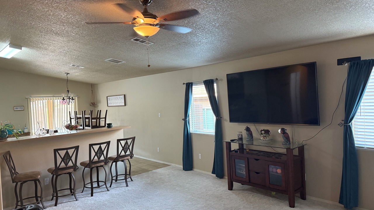 Photo of Livingroom in Westgate Heights