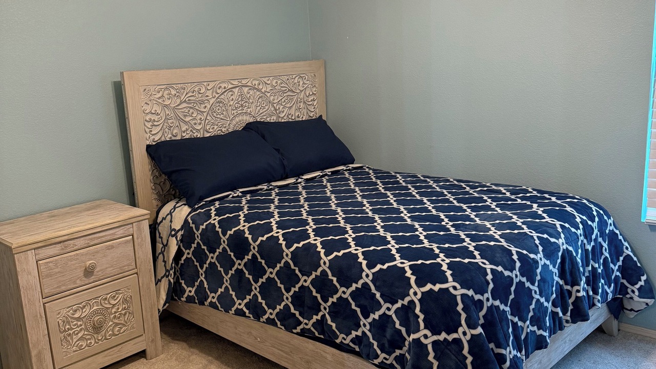 Photo of Bedroom in Westgate Heights