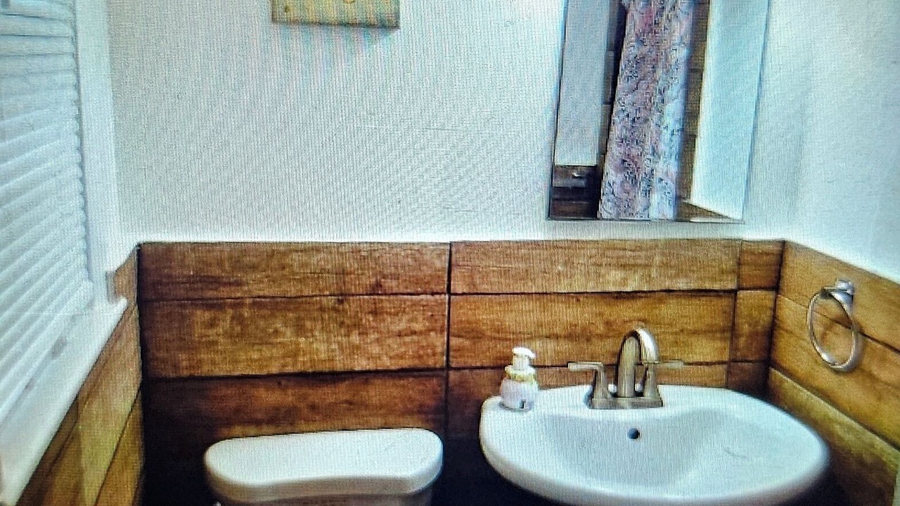 Photo of Bathroom in Hillcrest Heights