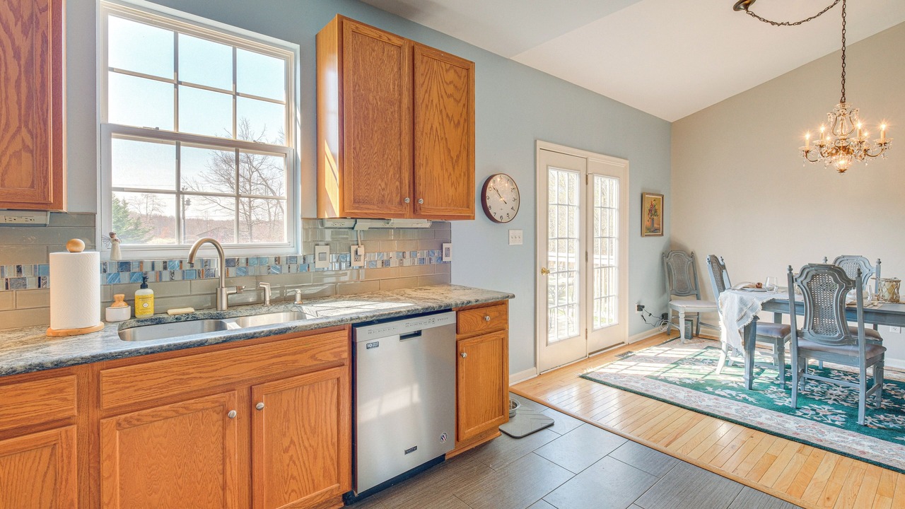 Photo of Kitchen in Louisa