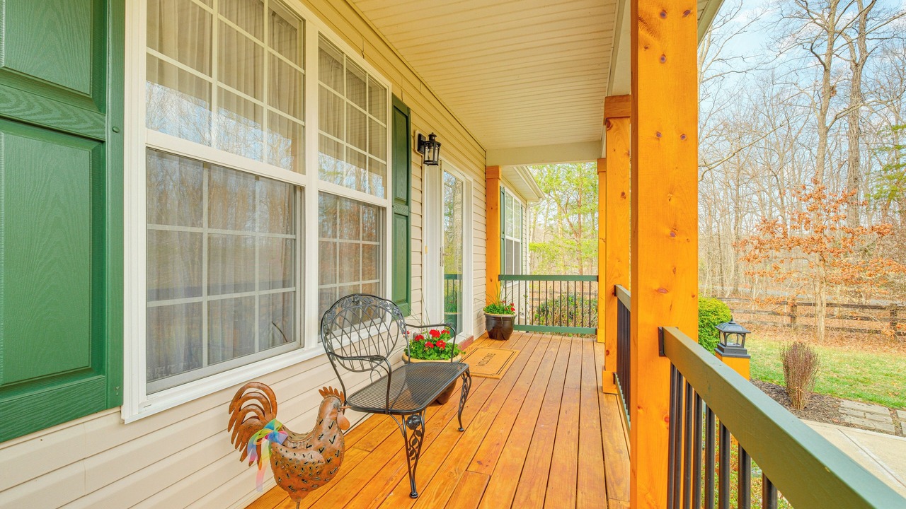 Photo of Patio Balcony in Louisa