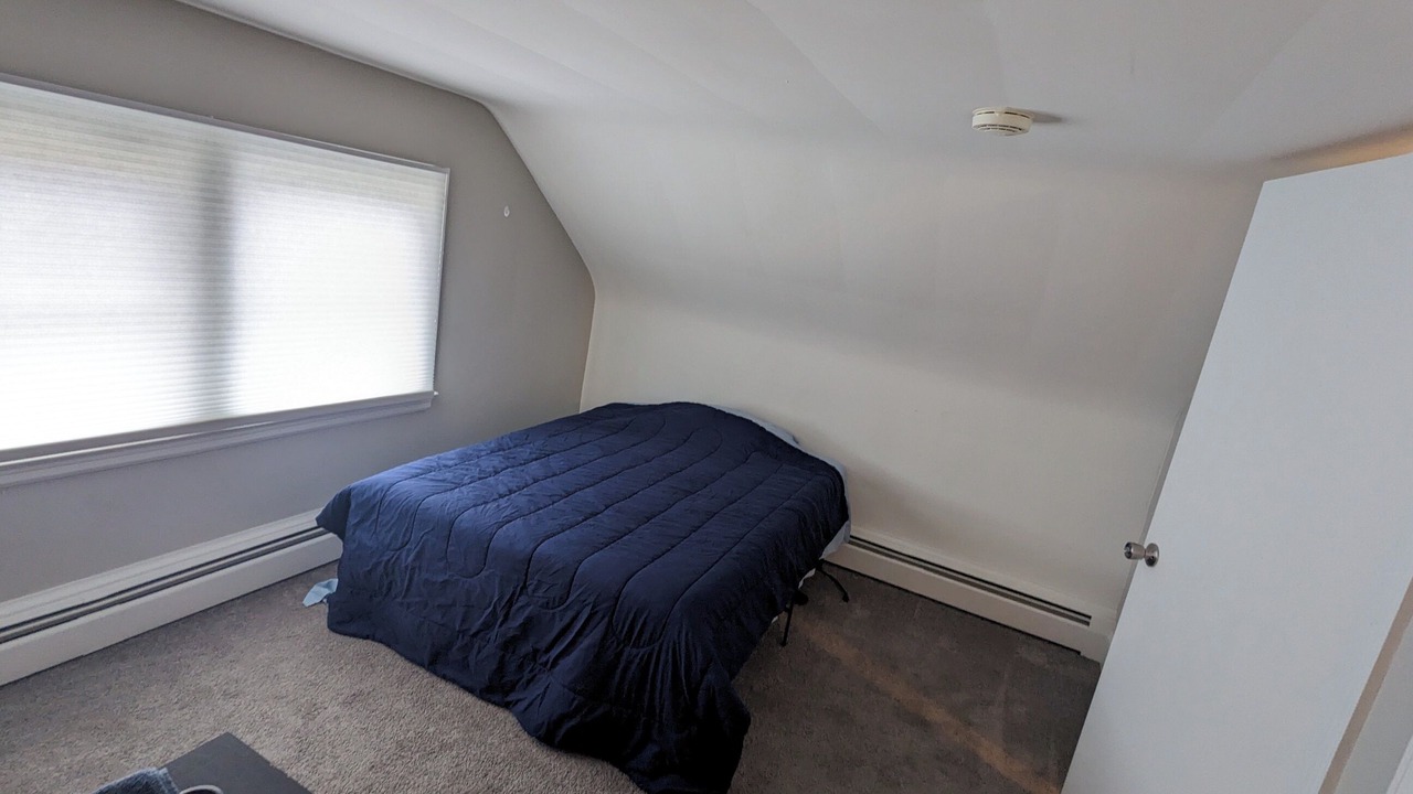 Photo of Bedroom in Elmhurst
