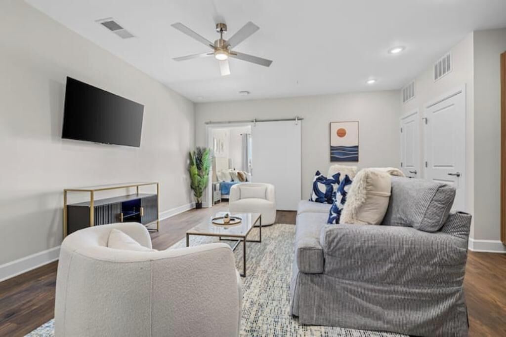 Photo of Livingroom in The Gulch