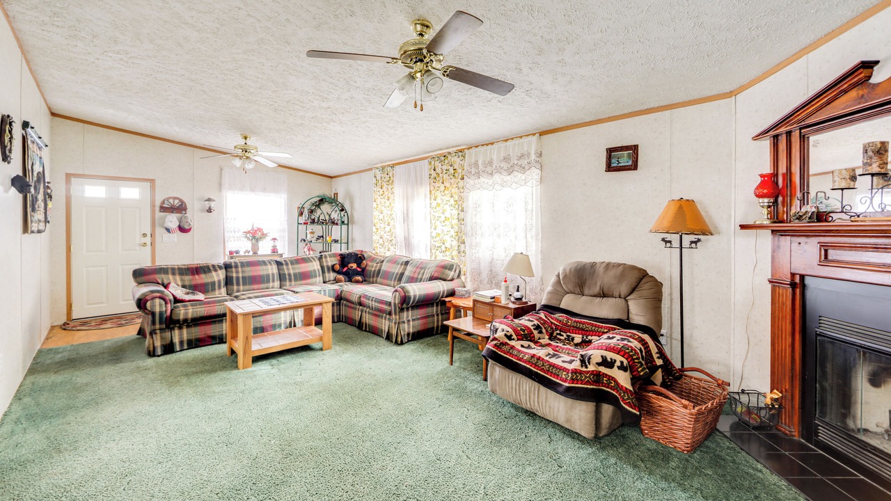 Photo of Livingroom in Forestport