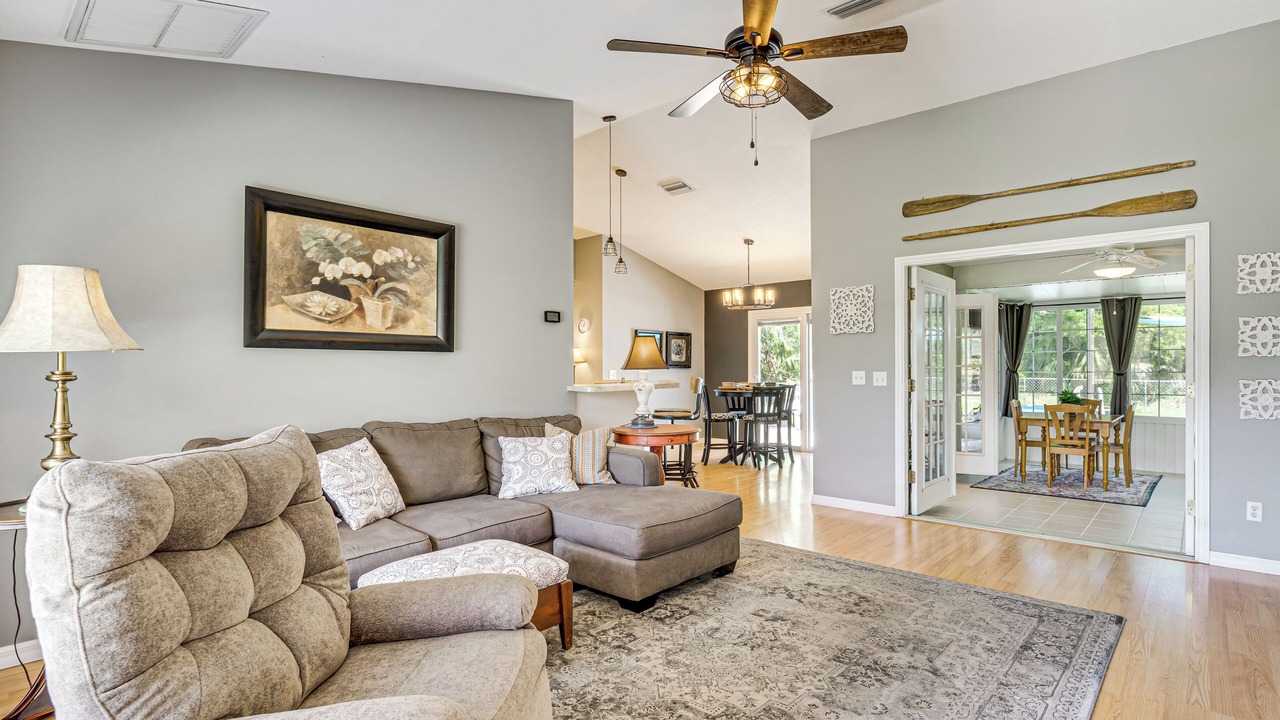 Photo of Livingroom in Crystal River