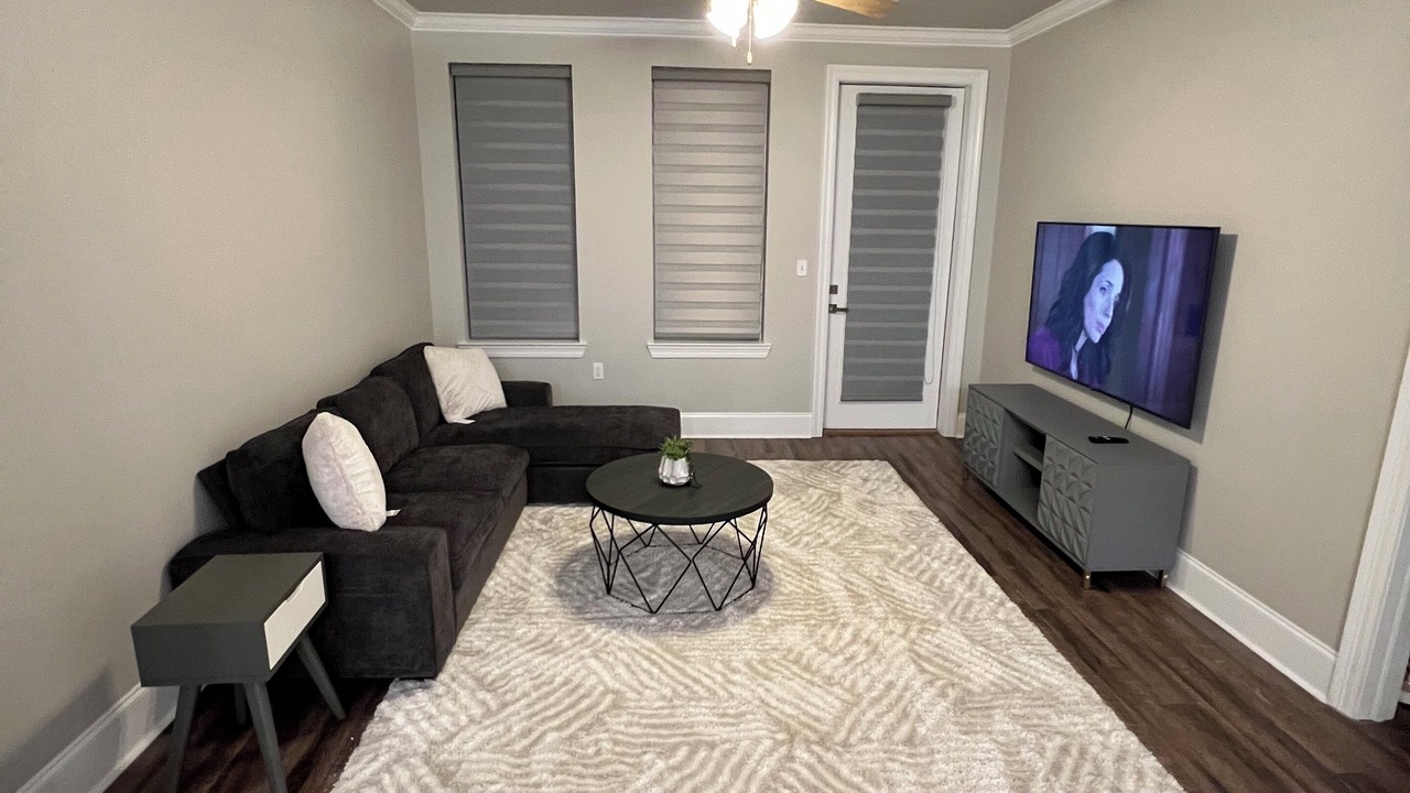 Photo of Livingroom in Slidell