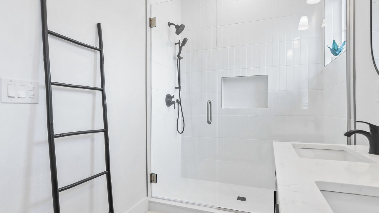 Photo of Bathroom in Alphabet Historic District