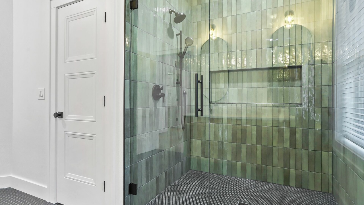 Photo of Bathroom in Alphabet Historic District
