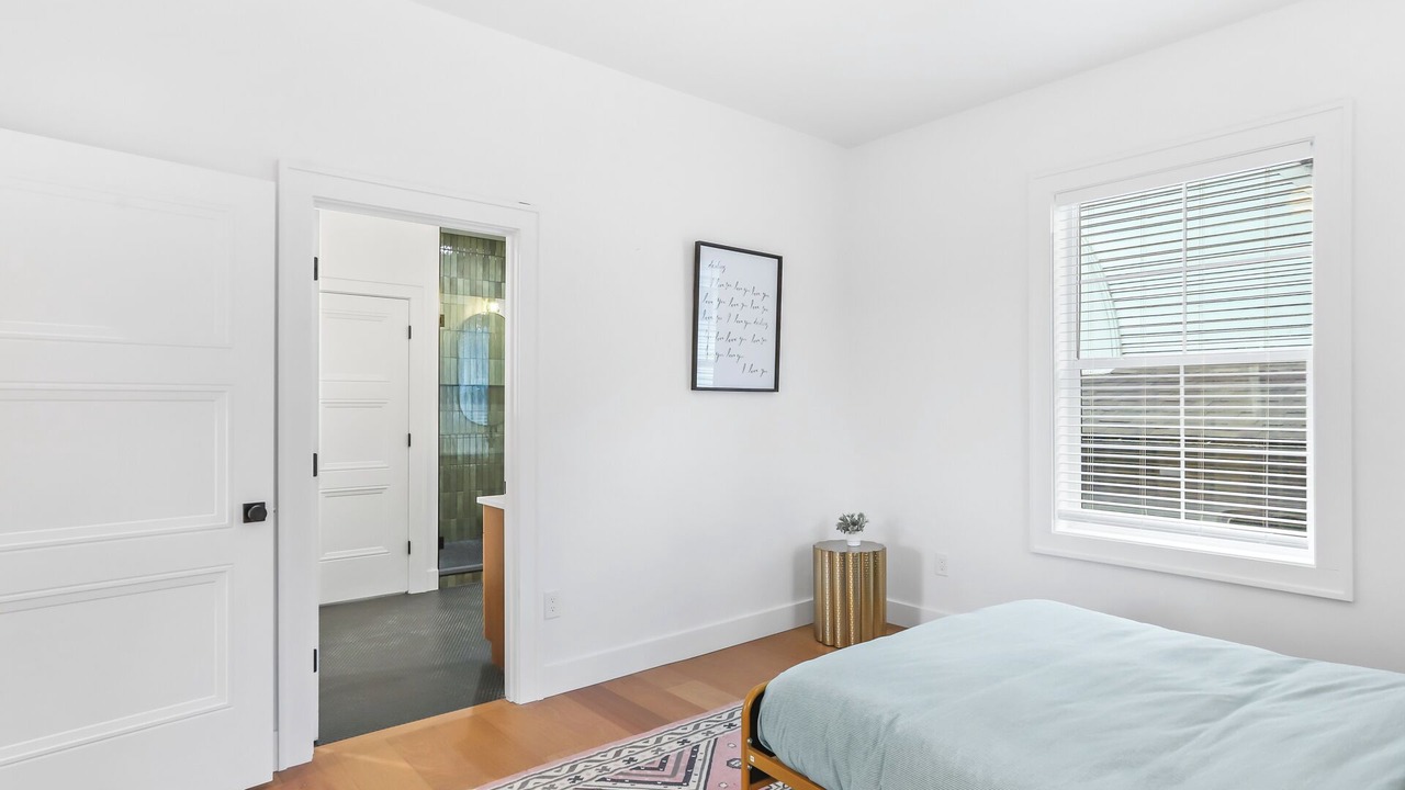 Photo of Bedroom in Alphabet Historic District