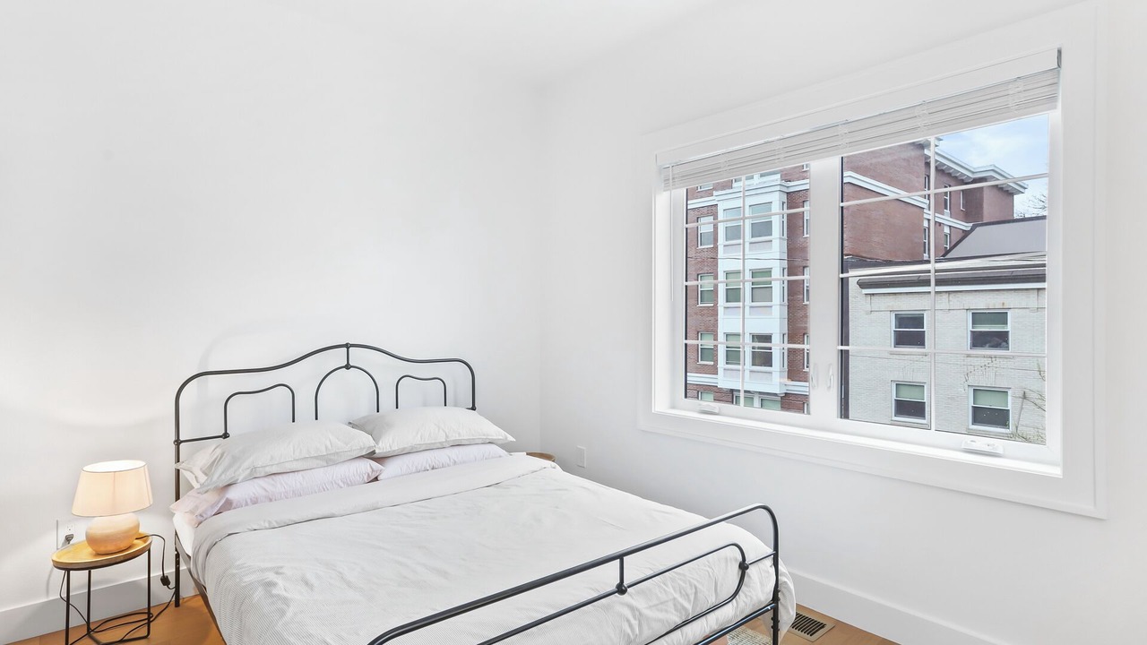 Photo of Bedroom in Alphabet Historic District