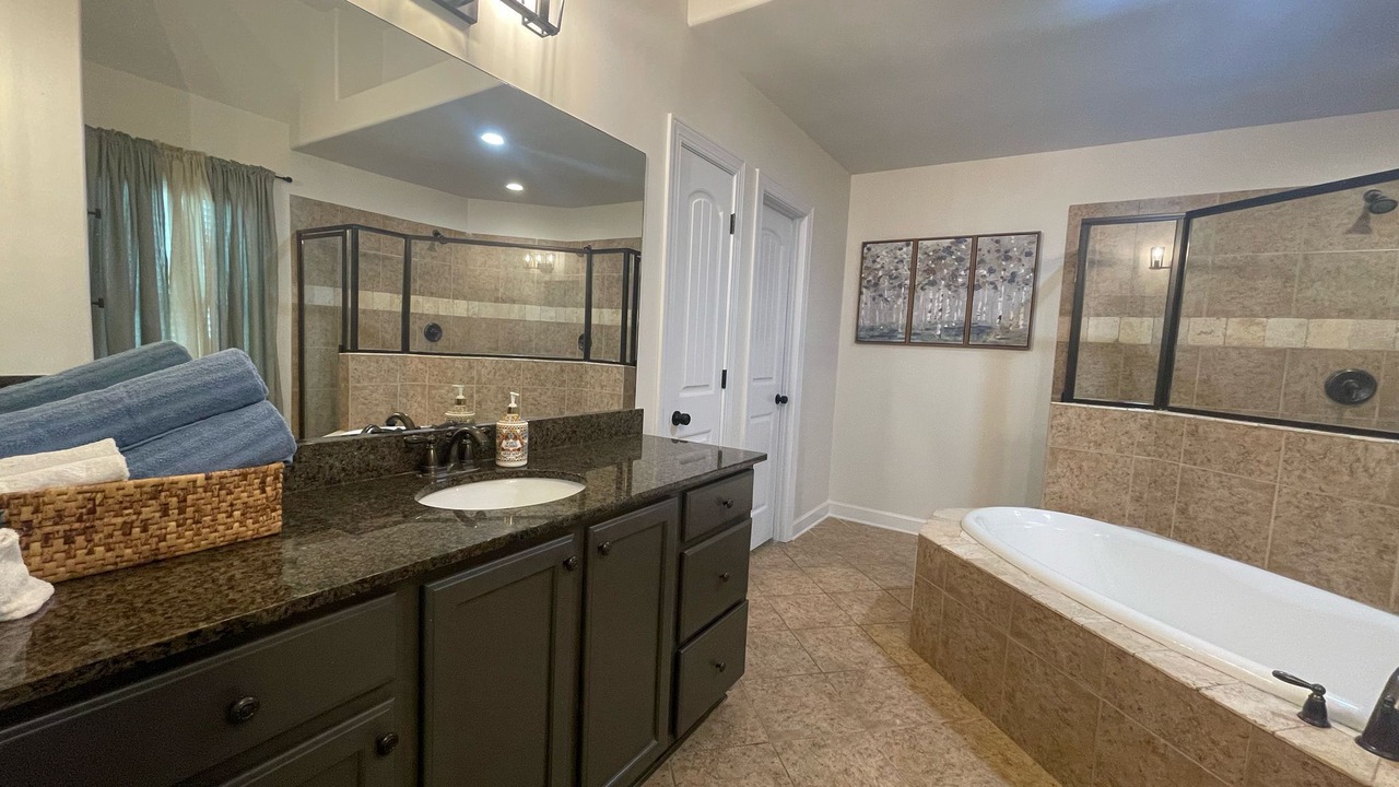 Photo of Bathroom in Cordova