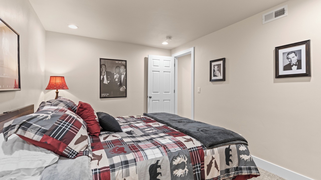 Photo of Bedroom in Heber