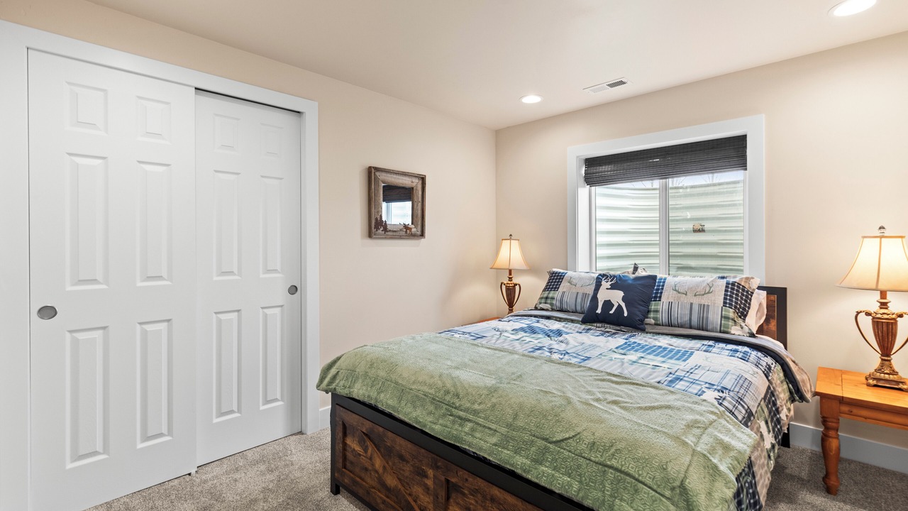 Photo of Bedroom in Heber