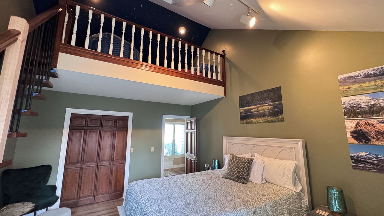 Photo of Bedroom in Lupton City