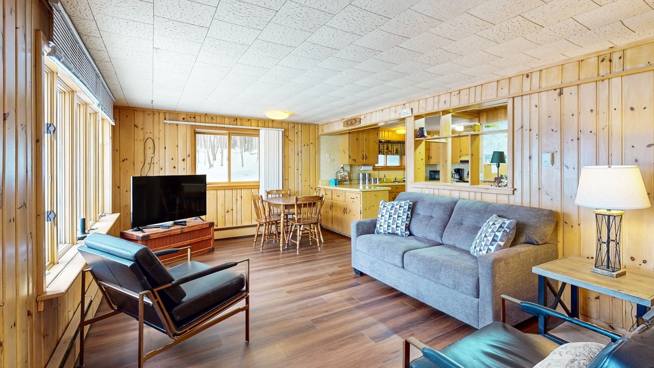 Photo of Livingroom in Woodruff