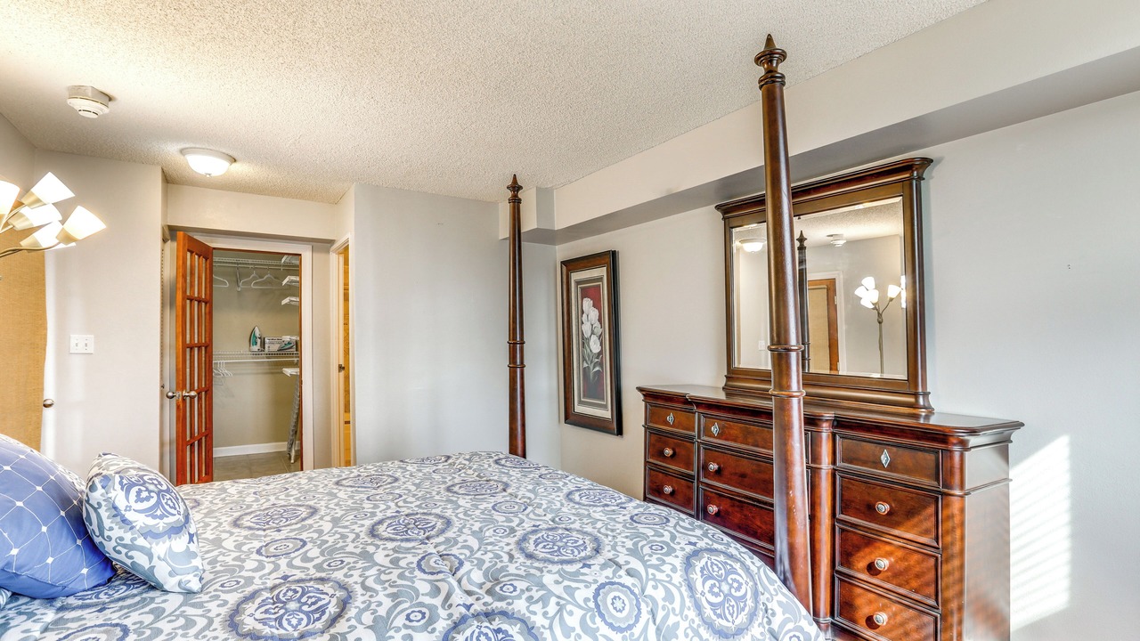 Photo of Bedroom in Lincoln Park