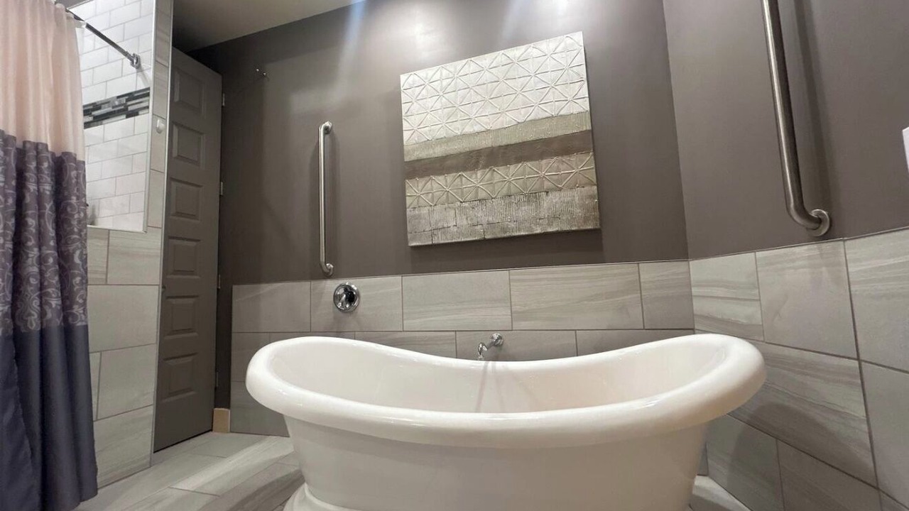 Photo of Bathroom in Downtown Syracuse