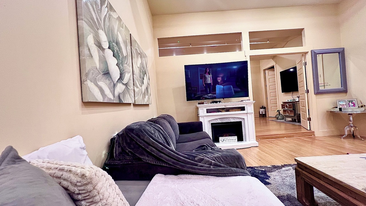 Photo of Livingroom in Downtown Syracuse