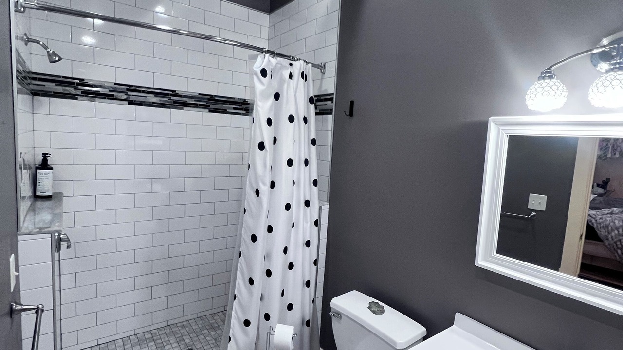 Photo of Bathroom in Downtown Syracuse