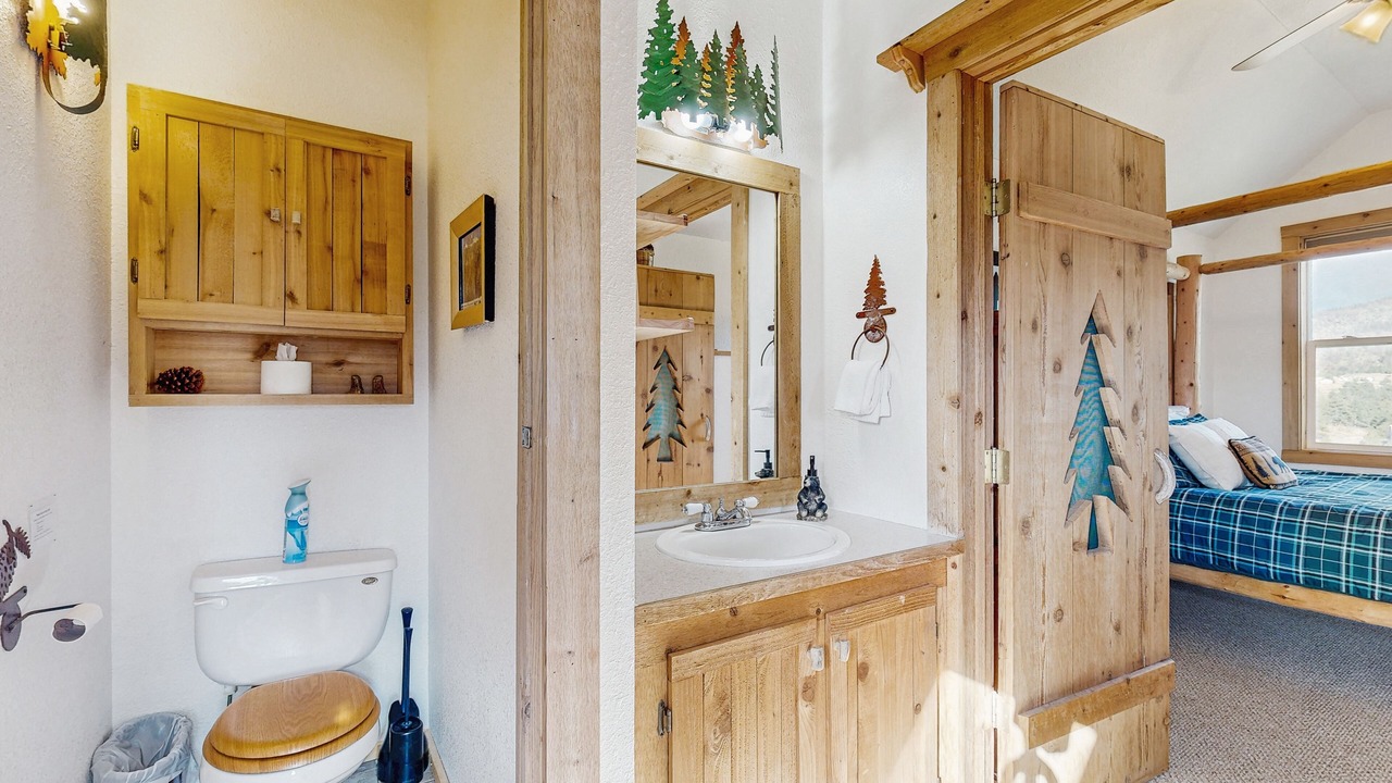 Photo of Bathroom in Drake
